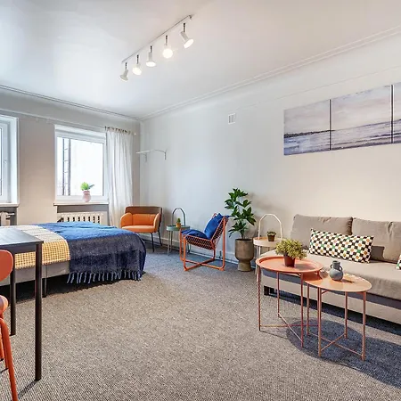 לינה וארוחת בוקר Funky Penthouse Center קובנה