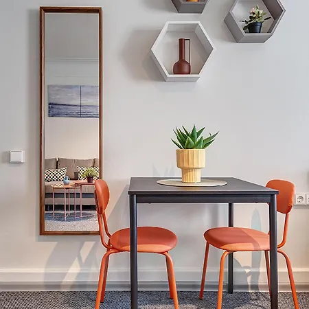Funky Penthouse Center
