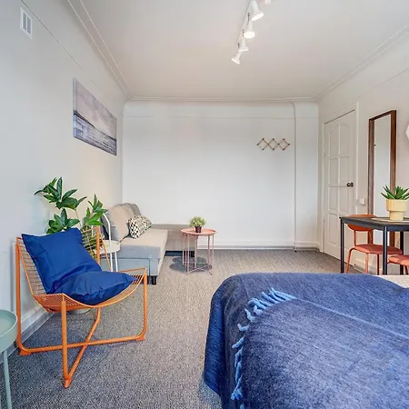 Funky Penthouse Center Bed & Breakfast Kaunas