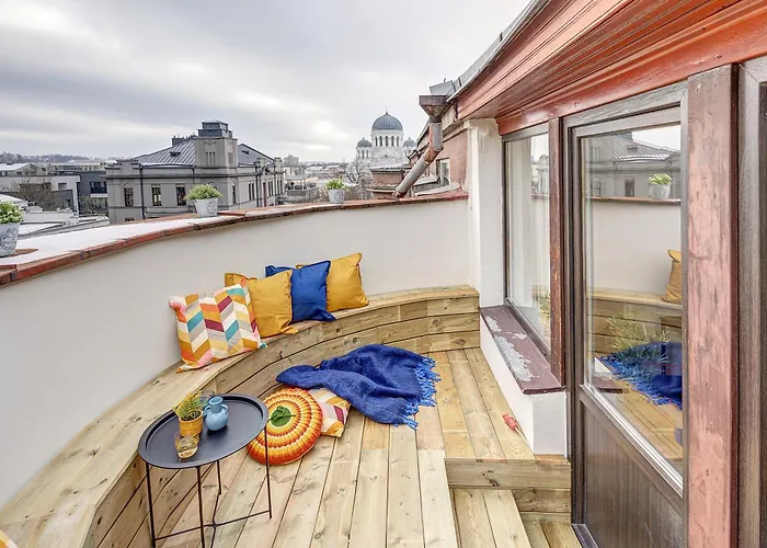 לינה וארוחת בוקר Funky Penthouse Center *