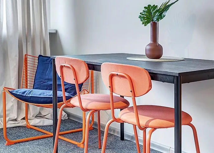 Funky Penthouse Center