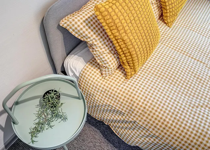 Funky Penthouse Center *